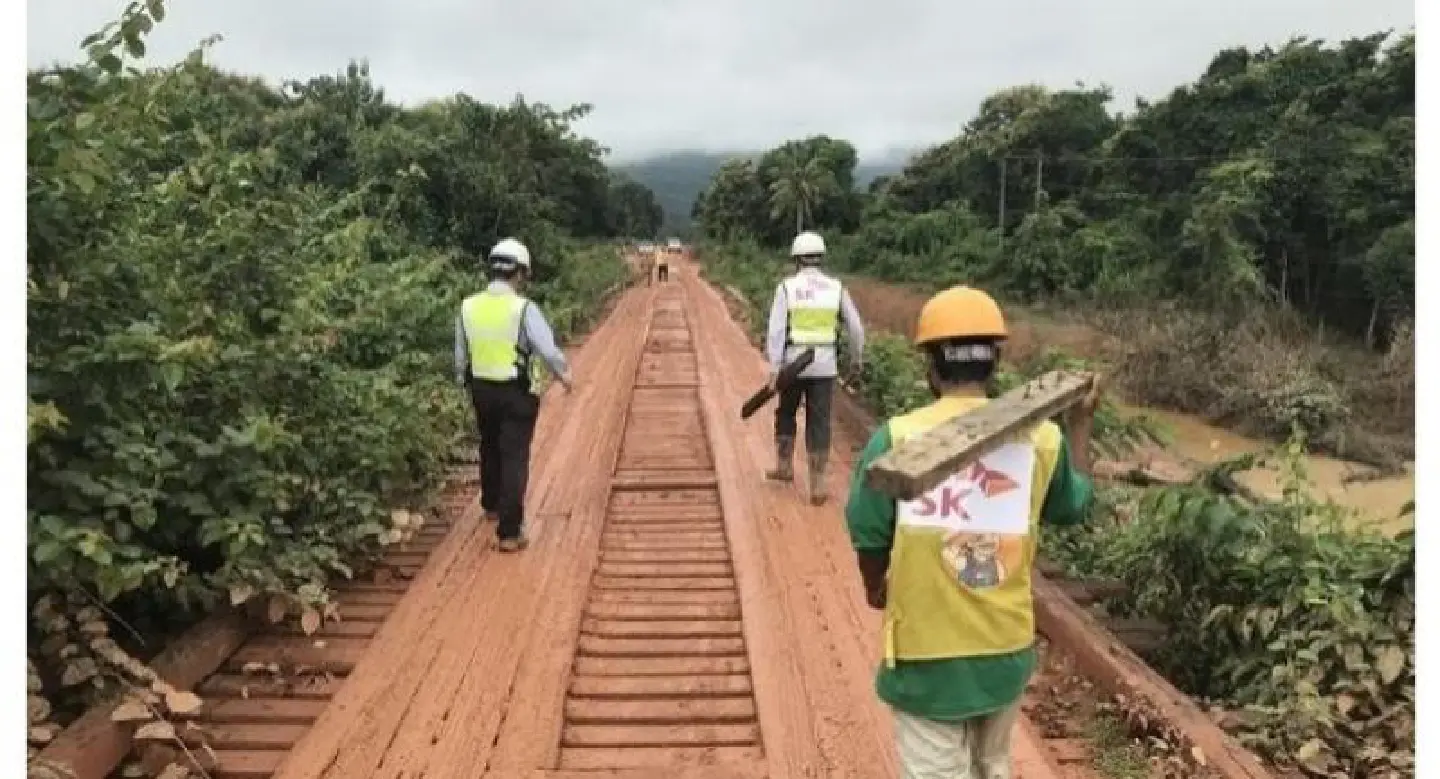SK E&C mends road in Laos after dam collapse