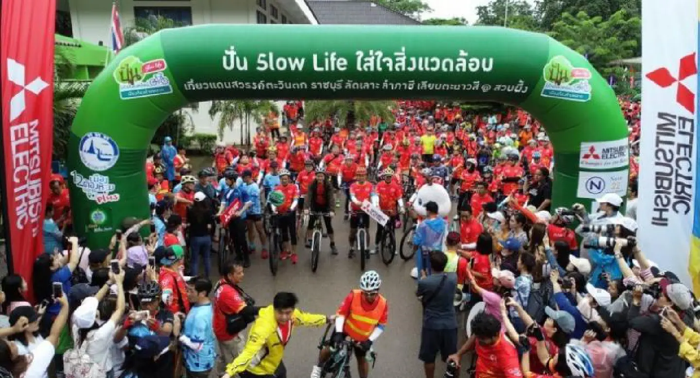 Hundreds take part in last leg of cycling event