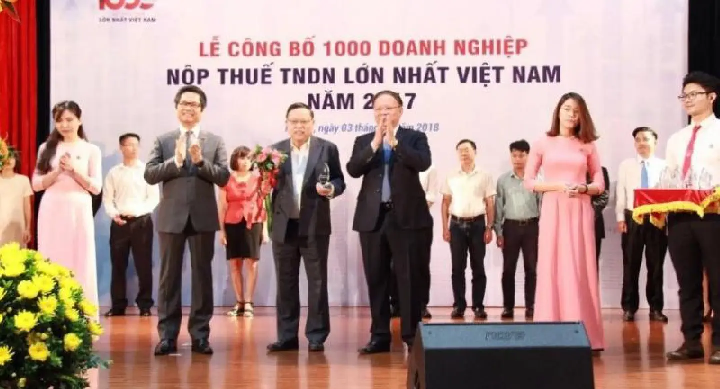 Vietjet again tops list of biggest taxpayers in Vietnam Vietjet again tops list of biggest taxpayers in Vietnam