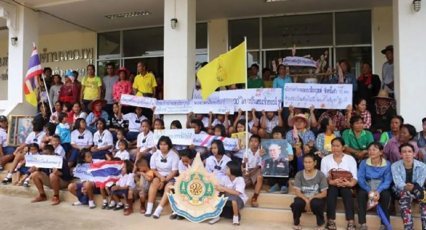 Phitsanulok villagers seek help for power supply Phitsanulok villagers seek help for power supply