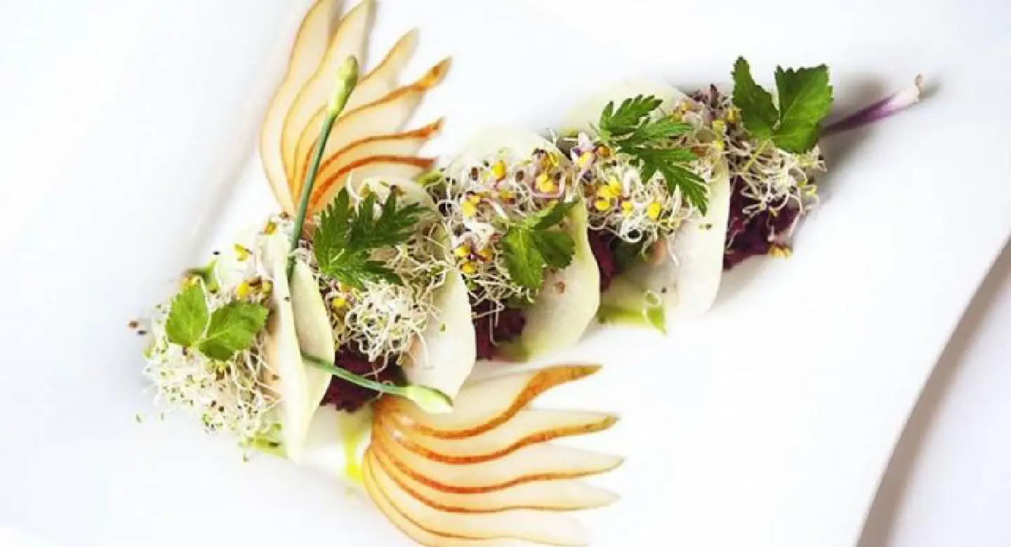 Fine dining goes raw Fine dining goes raw