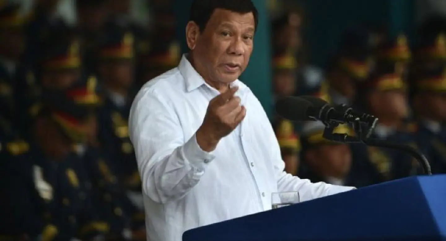 Philippines' Duterte slams China over island-building Philippines' Duterte slams China over island-building