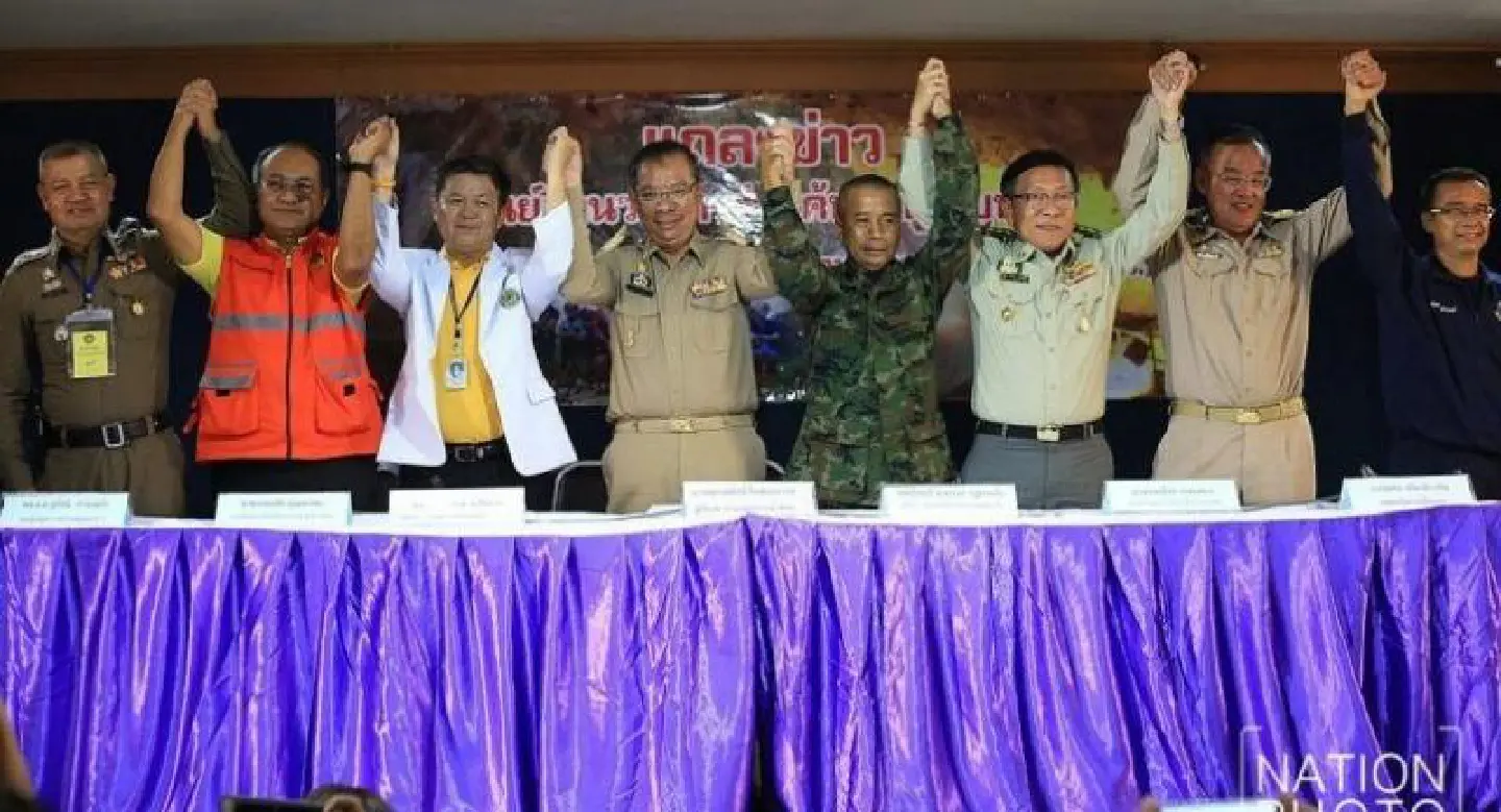 Thai King thanks Laos for assisting in rescue of trapped boys Thai King thanks Laos for assisting in rescue of trapped boys