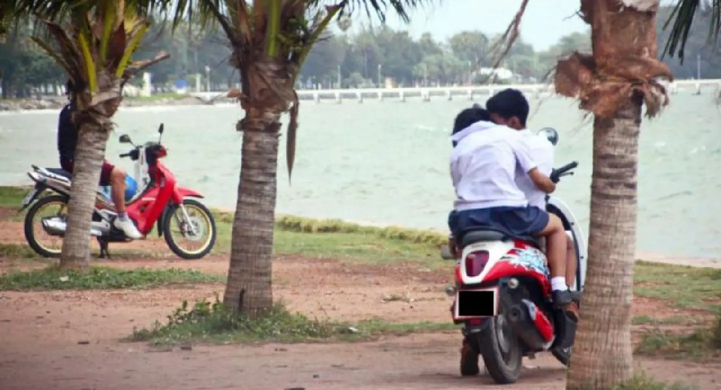 New rules ban students from ‘indecency’ and ‘inappropriate’ displays of affection