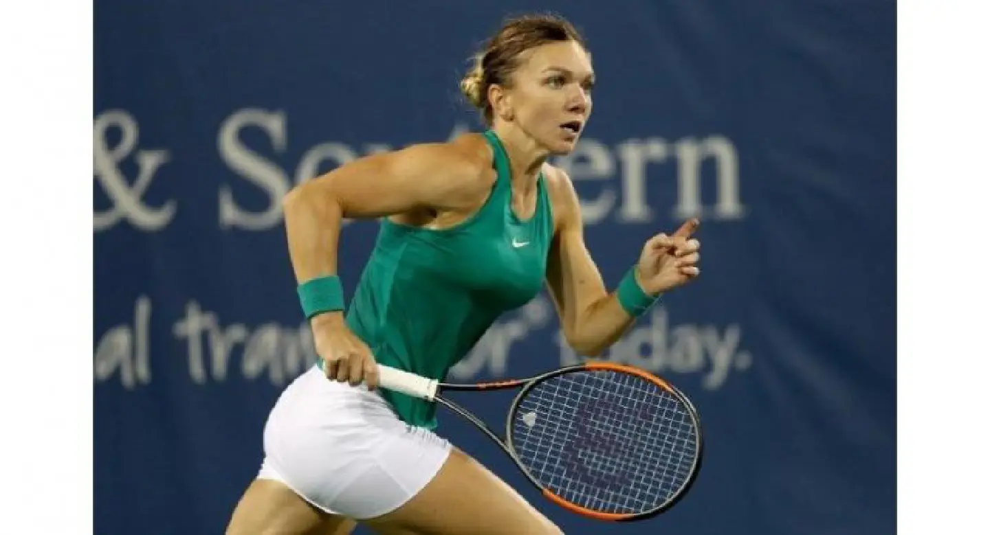 Halep, del Potro advance at rain-hit Cincinnati