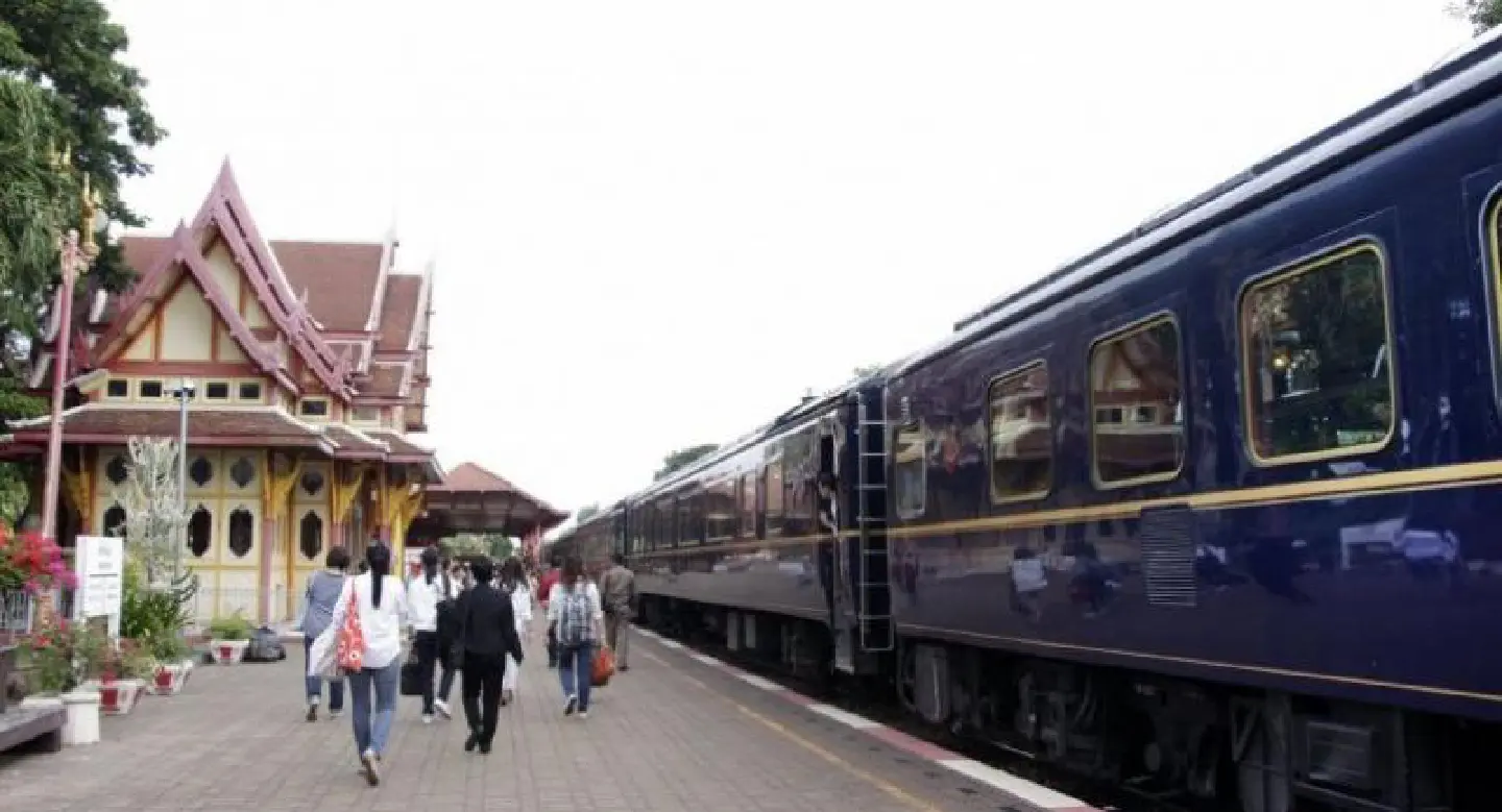 Luxury on the rails Luxury on the rails