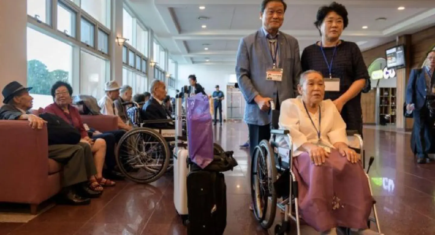 War-separated families of Koreas meet for first time in over 6 decades War-separated families of Koreas meet for first time in over 6 decades