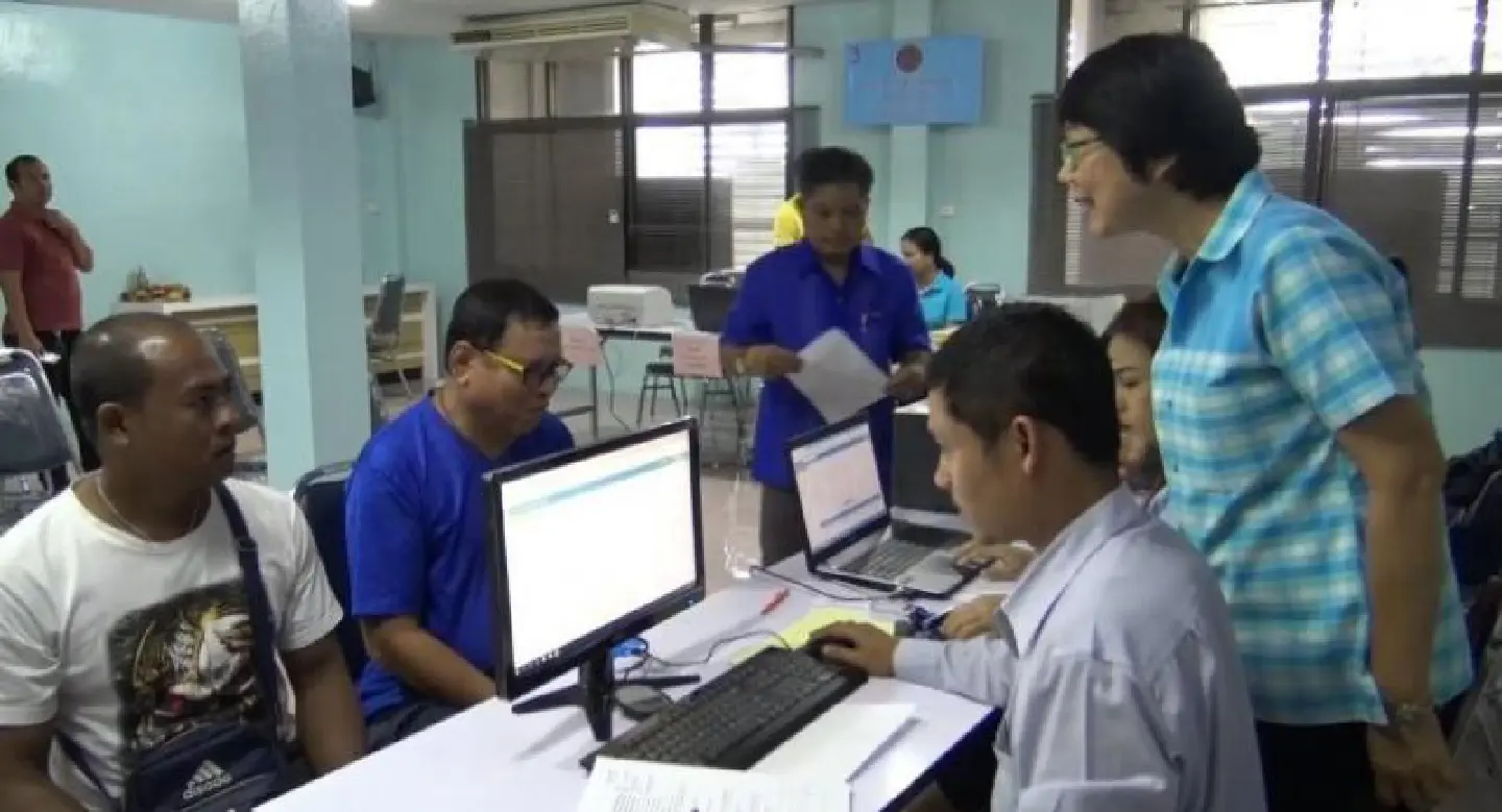 Govt told not to deport Myanmar-Muslim workers