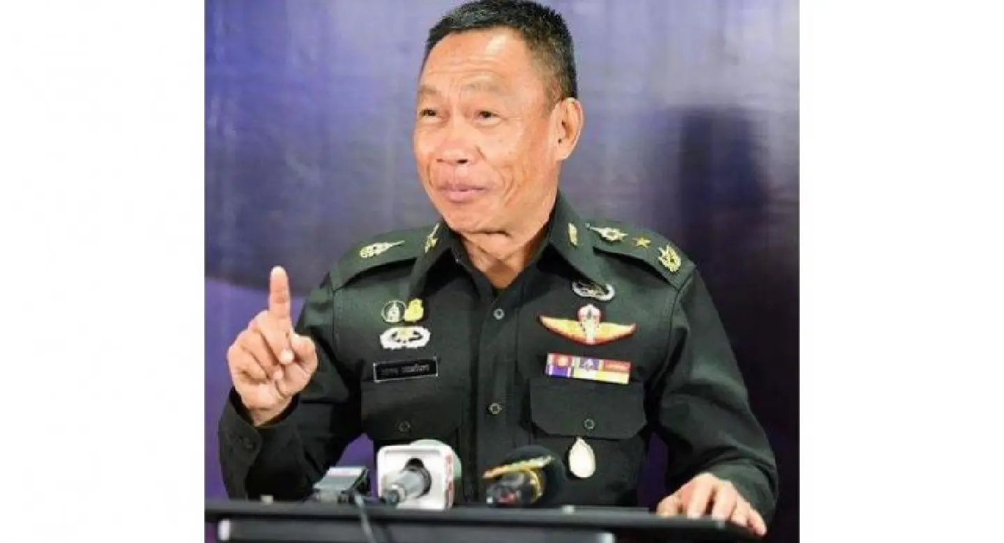 General dismisses claims of political wooing General dismisses claims of political wooing