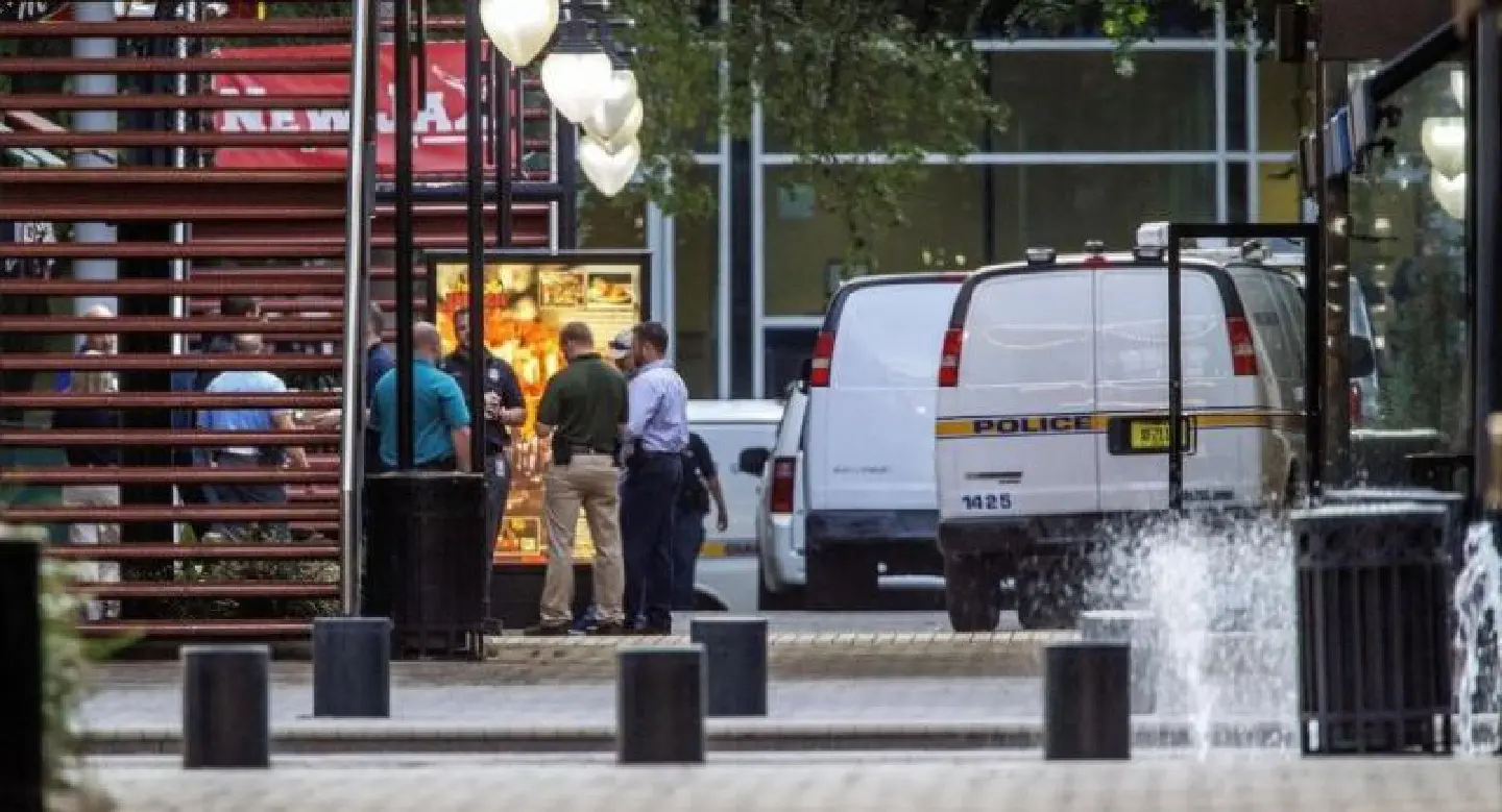 Videogamer shoots 2 dead, kills self at tournament
