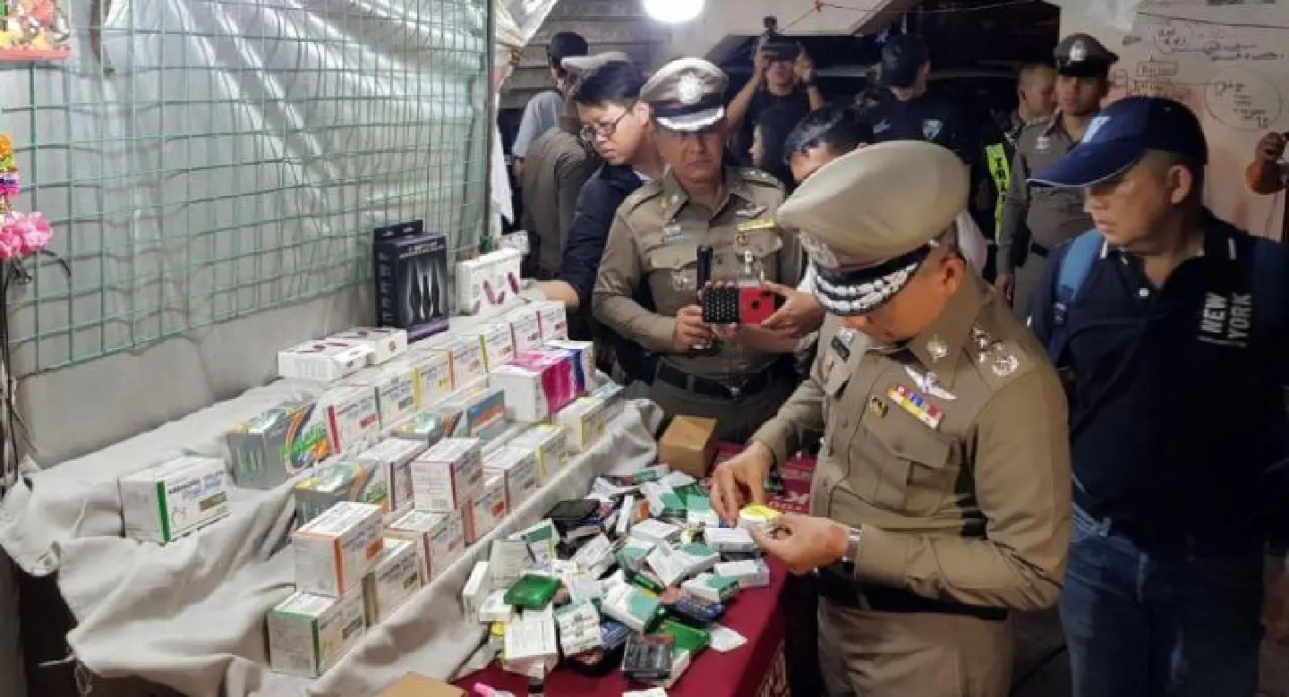 Police find 15 stalls selling illegal ‘libido booster’ drug in Khlong Toey Nua, but vendors escape Police find 15 stalls selling illegal ‘libido booster’ drug in Khlong Toey Nua, but vendors escape
