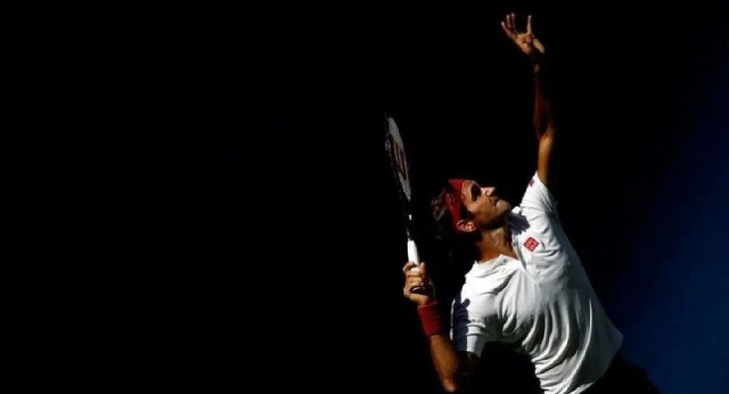 Federer out-maneuvers Kyrgios as Kerber, Zverev fall at US Open Federer out-maneuvers Kyrgios as Kerber, Zverev fall at US Open