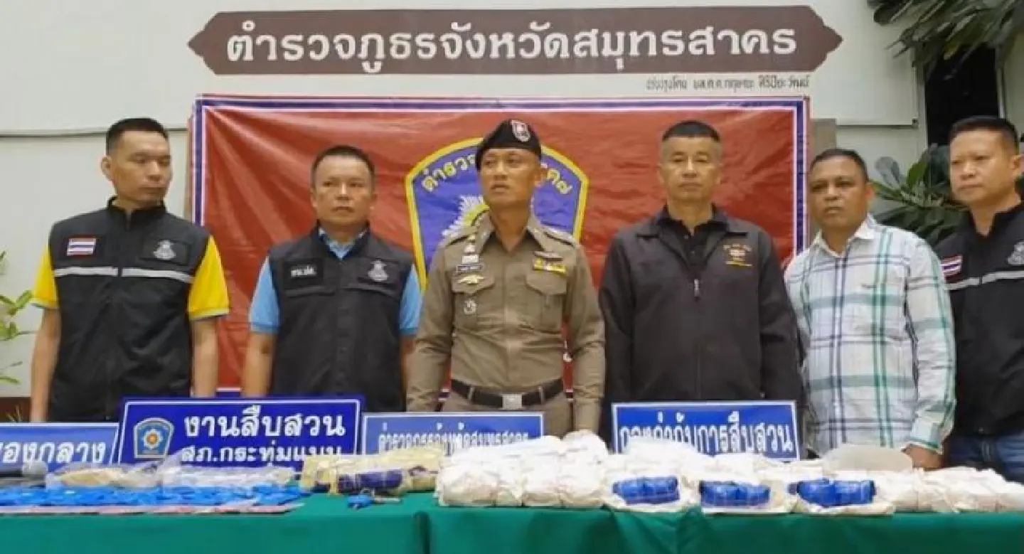 Police detain four in major drugs bust in Samut Sakhon Police detain four in major drugs bust in Samut Sakhon