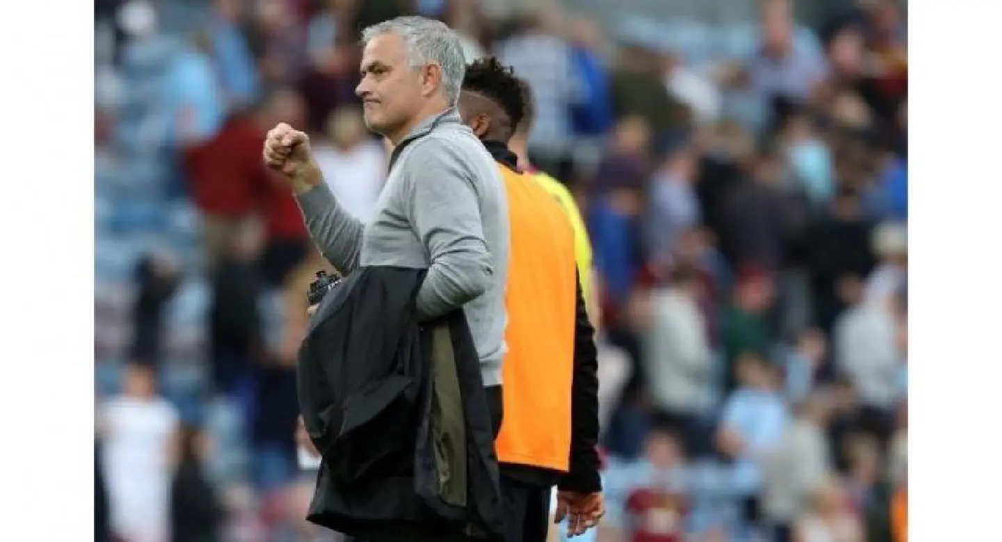 Mourinho dedicates United win to under-fire Woodward Mourinho dedicates United win to under-fire Woodward