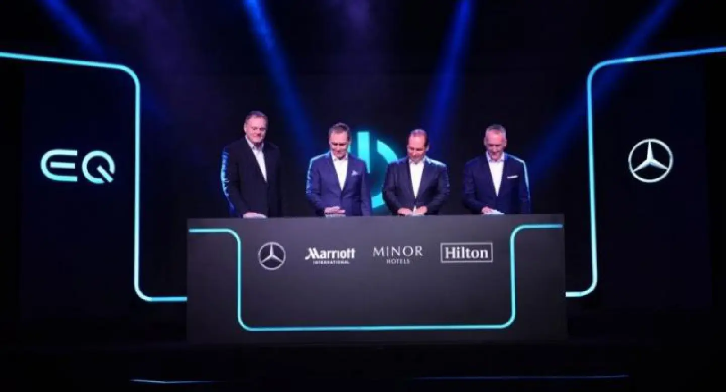 Sixty-three charging stations for plug-in hybrids being installed by Mercedez-Benz at leading Thai h Sixty-three charging stations for plug-in hybrids being installed by Mercedez-Benz at leading Thai h