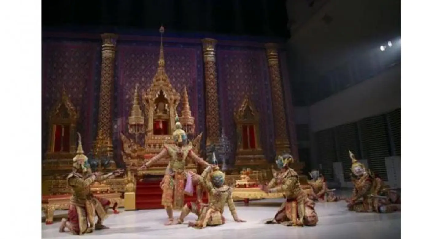 Majesty in the movements