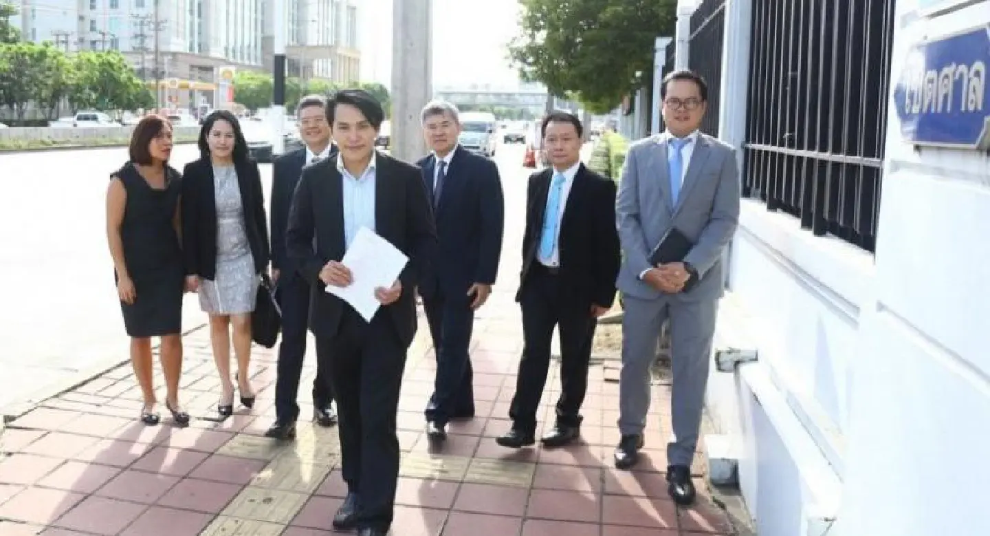 Dtac goes to court as concession set to expire Dtac goes to court as concession set to expire