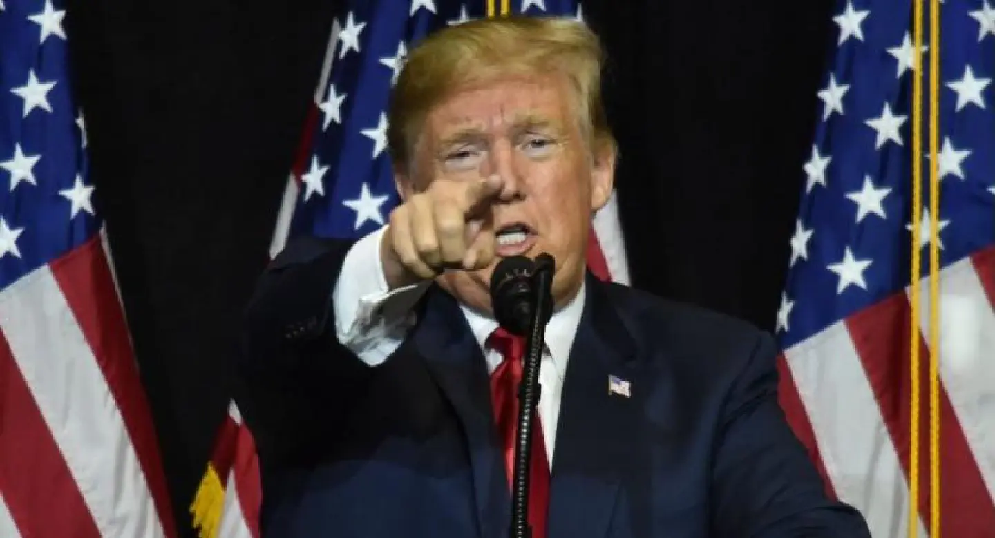Trump turns up the heat in trade conflict with China Trump turns up the heat in trade conflict with China