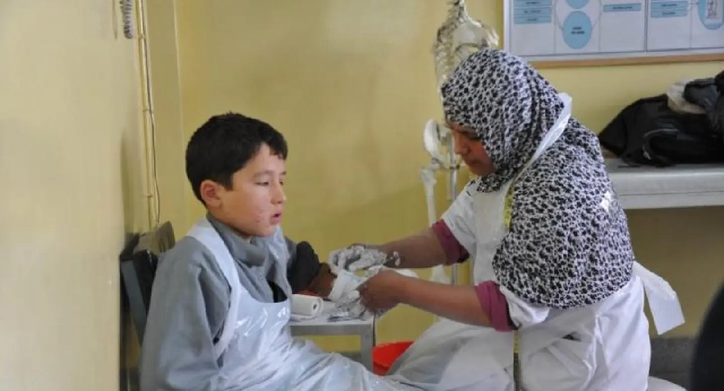 Saving lives in a wartorn country