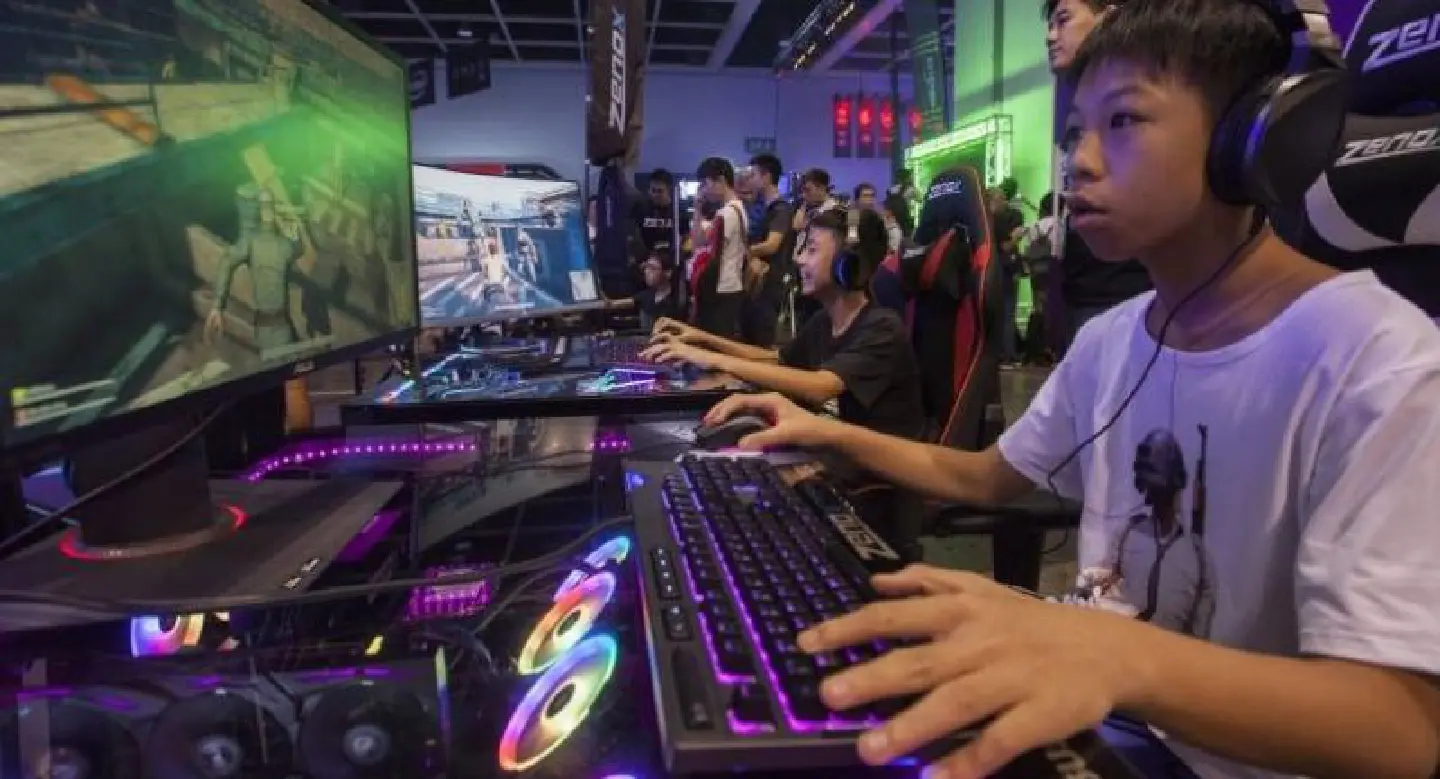 Warning over child addiction to eSports Warning over child addiction to eSports