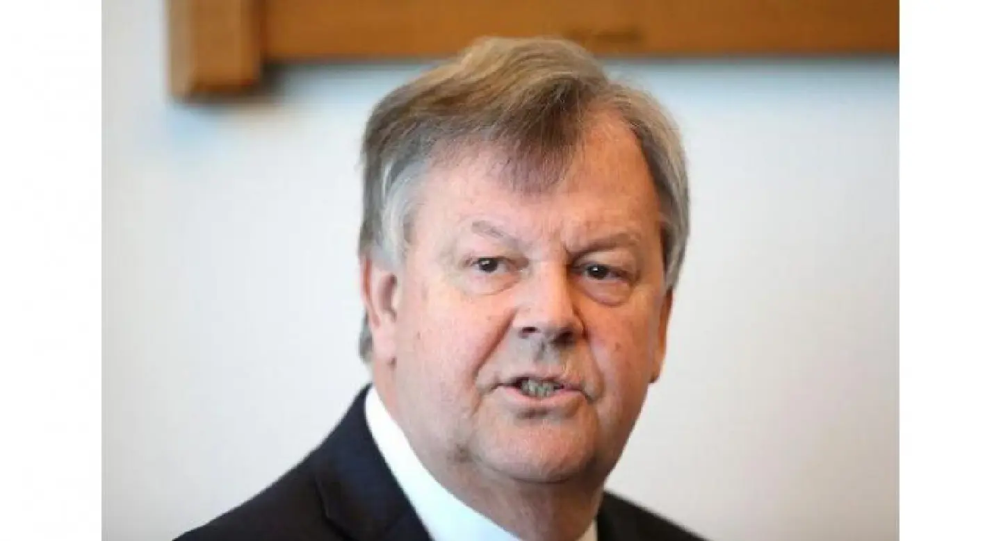 Premiership chief plays down takeover talk Premiership chief plays down takeover talk
