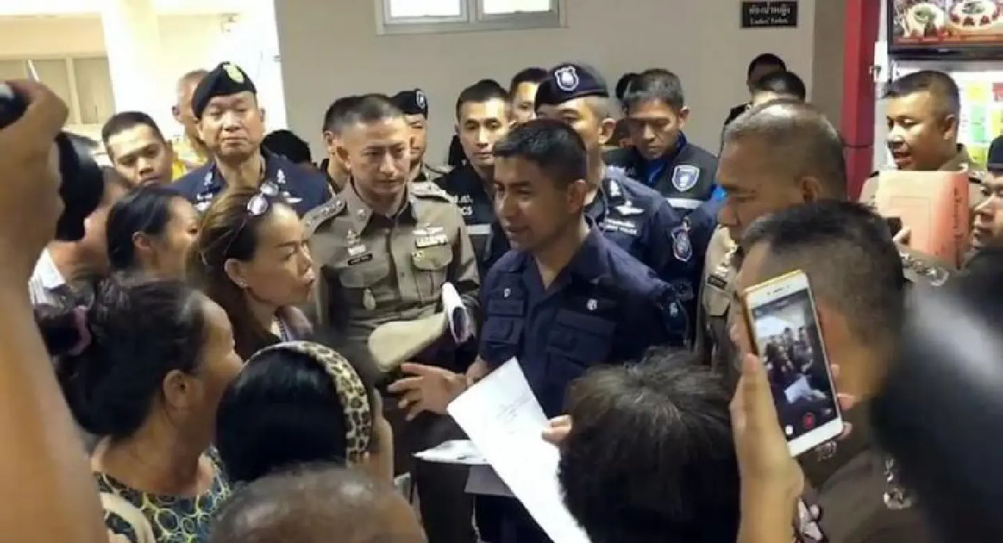 Seven suspects face interrogation in Loei police embezzlement case Seven suspects face interrogation in Loei police embezzlement case
