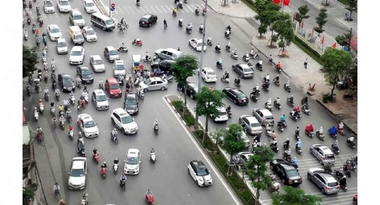 Vietnam capital looks to fees to reduce congestion and pollution Vietnam capital looks to fees to reduce congestion and pollution