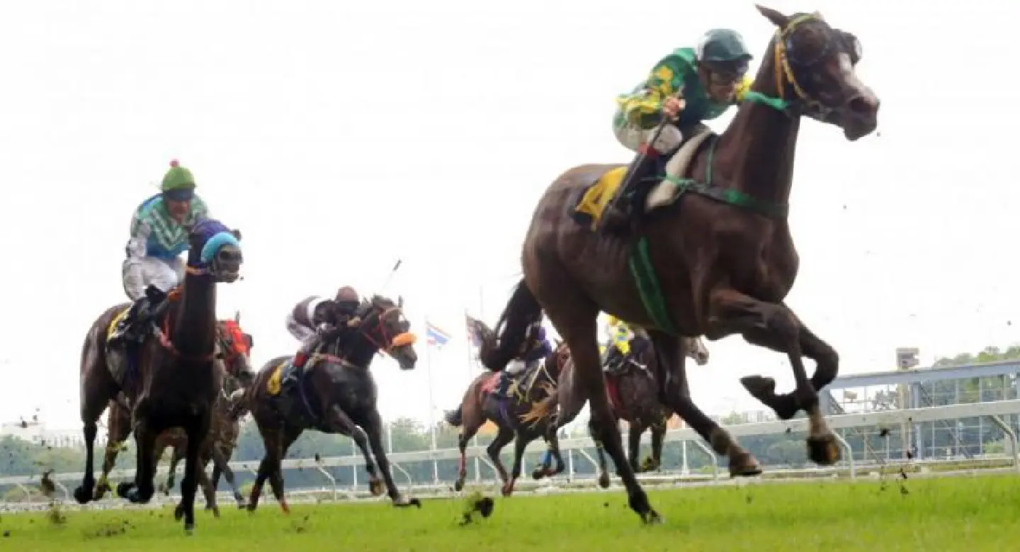 With final horse races, Royal Turf Club bids adieu