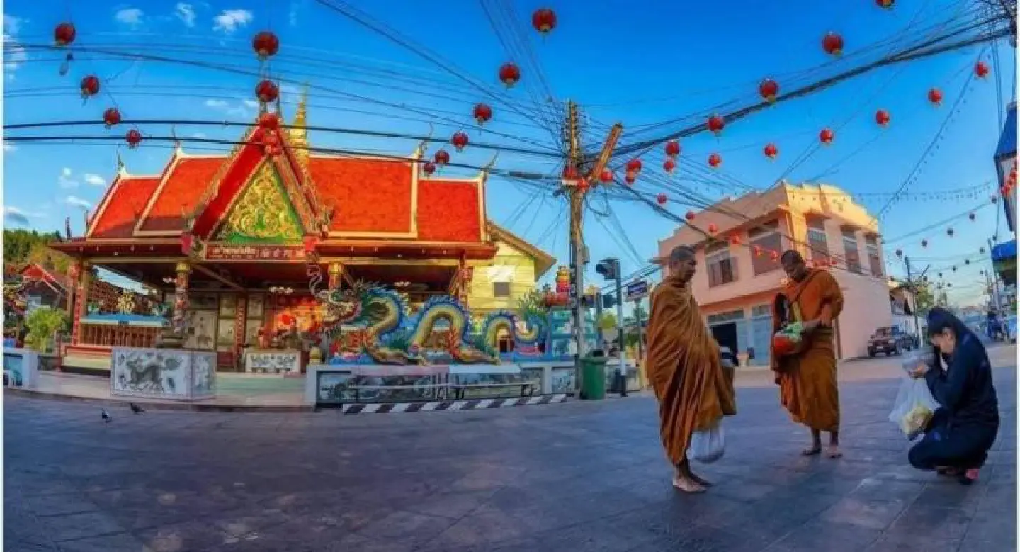 Muang Yasothon get WWF honour for green initiatives Muang Yasothon get WWF honour for green initiatives