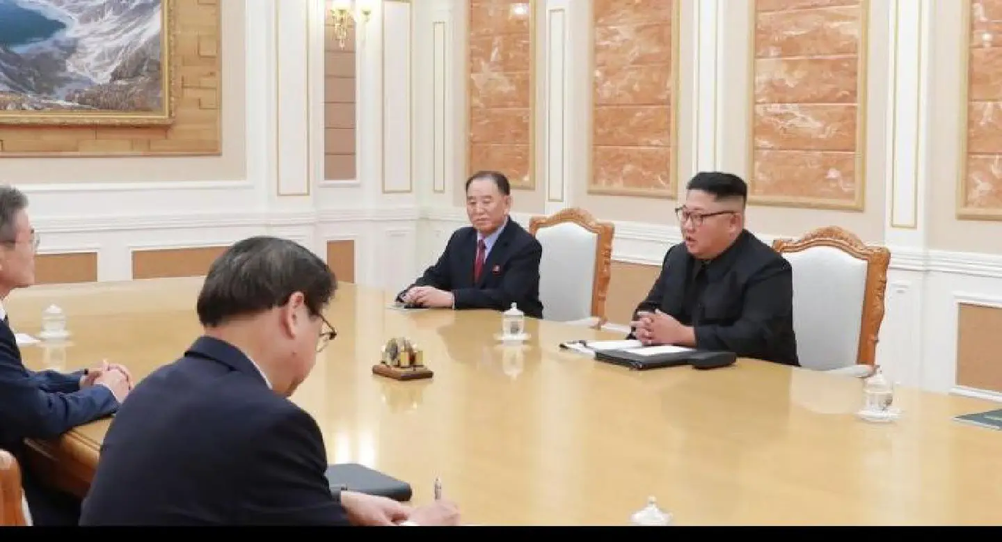 Two Koreas sign comprehensive military agreement on reducing tensions Two Koreas sign comprehensive military agreement on reducing tensions