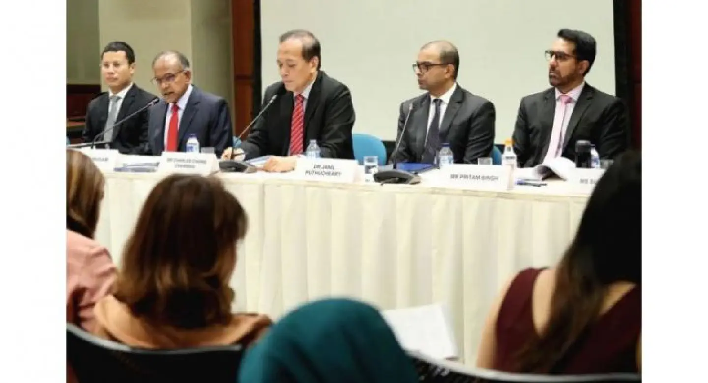 Singapore govt to be given sweeping powers to deal with spread fake news Singapore govt to be given sweeping powers to deal with spread fake news