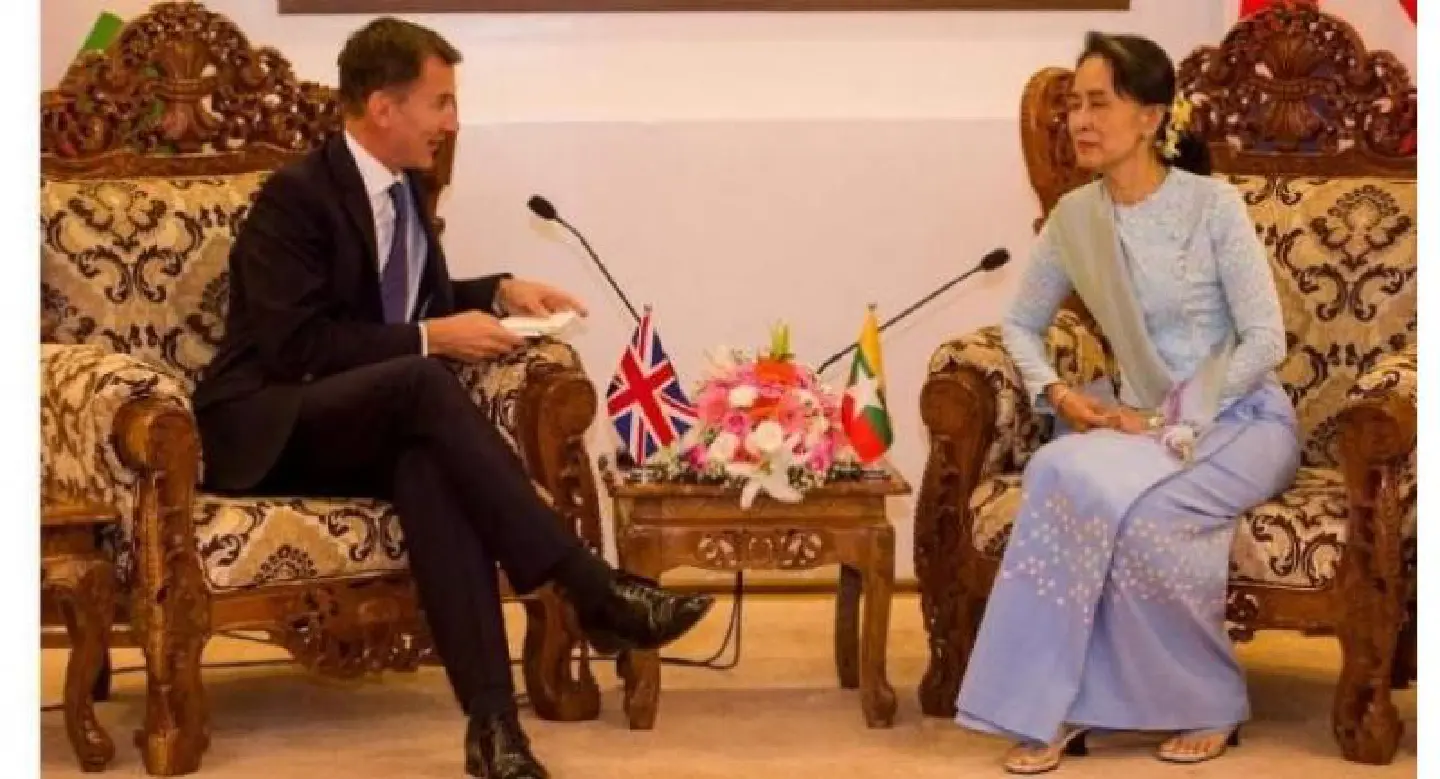 Rohingya crisis: UK foreign minister sits down with Aung San Suu Kyi Rohingya crisis: UK foreign minister sits down with Aung San Suu Kyi
