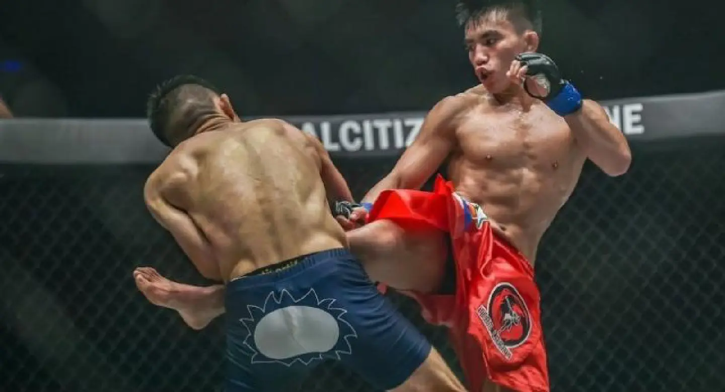 Joshua Pacio earns strawweight title with unanimous decision over Naito Joshua Pacio earns strawweight title with unanimous decision over Naito