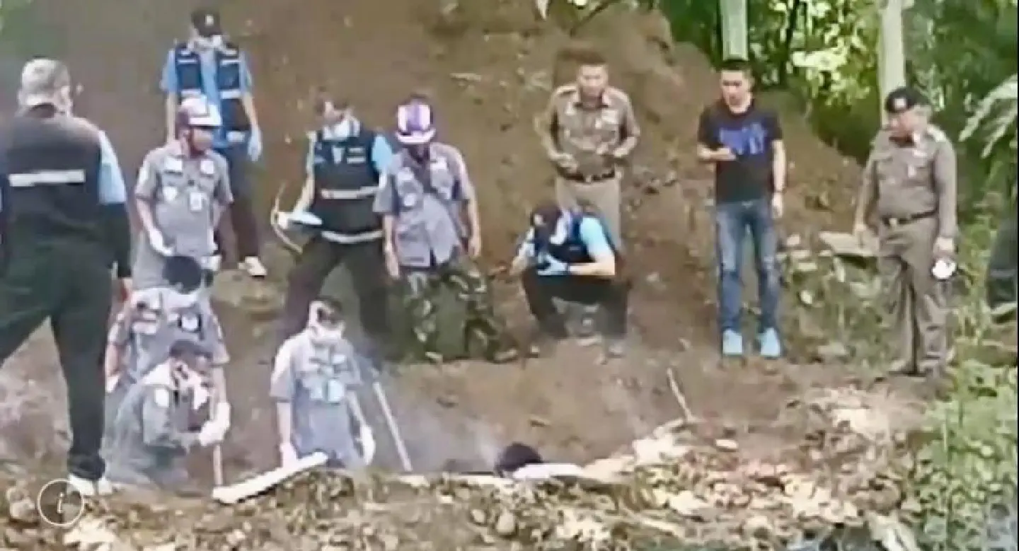 Police find bodies of Briton, Thai wife buried on their Phrae land Police find bodies of Briton, Thai wife buried on their Phrae land