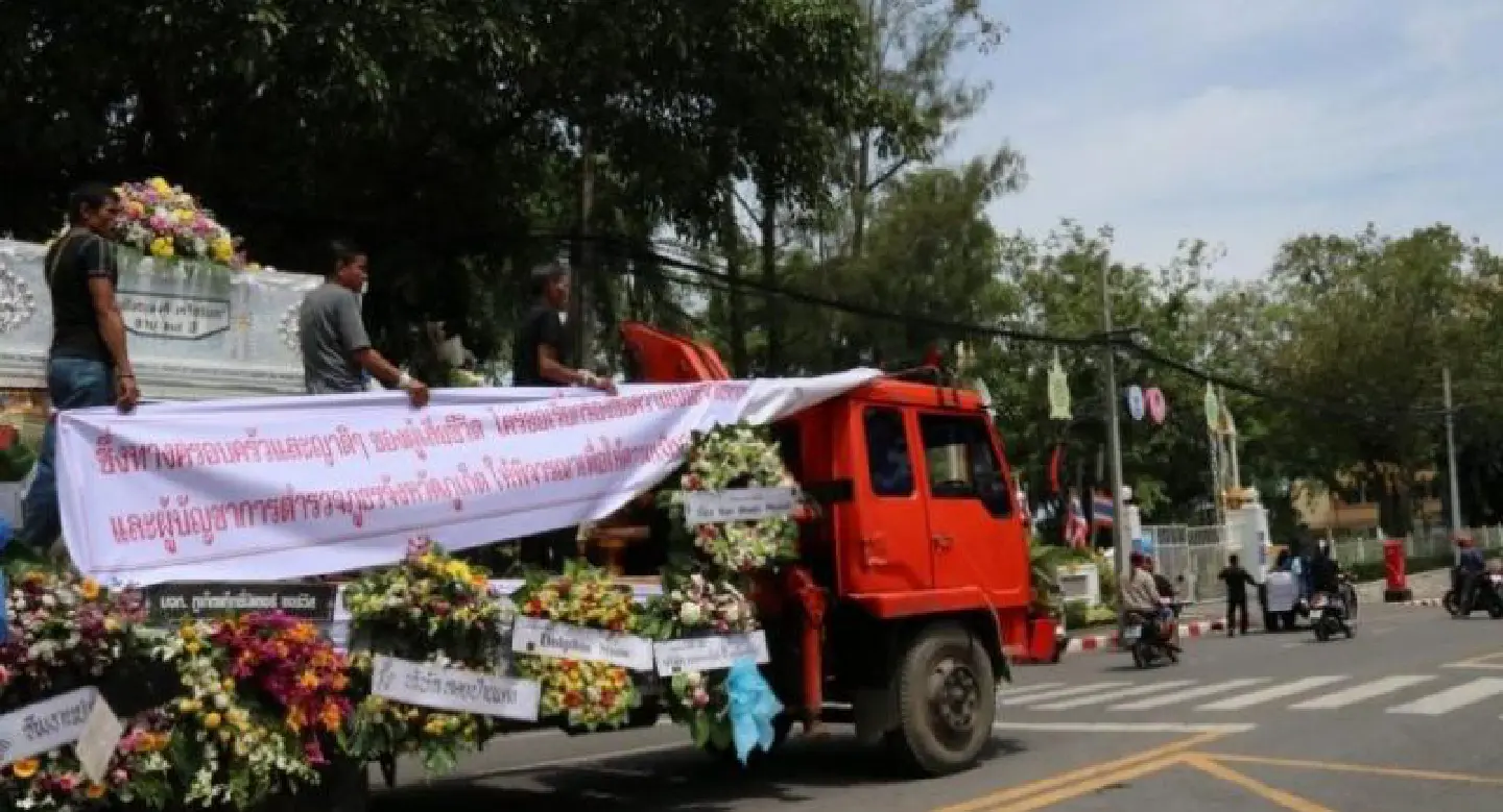 Seven Phuket police charged with intent to murder Seven Phuket police charged with intent to murder