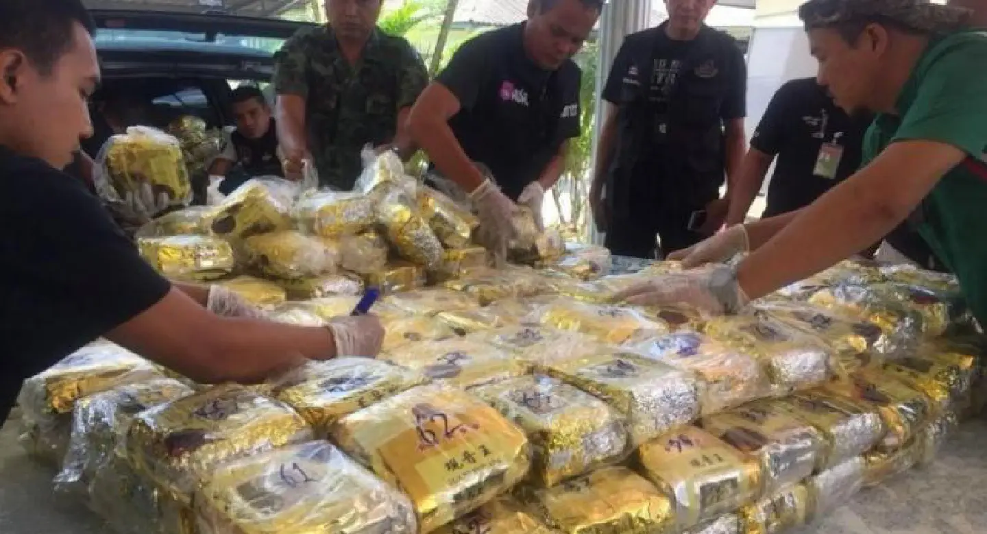 300kg of ice seized in Nakhon Si Thammarat 300kg of ice seized in Nakhon Si Thammarat