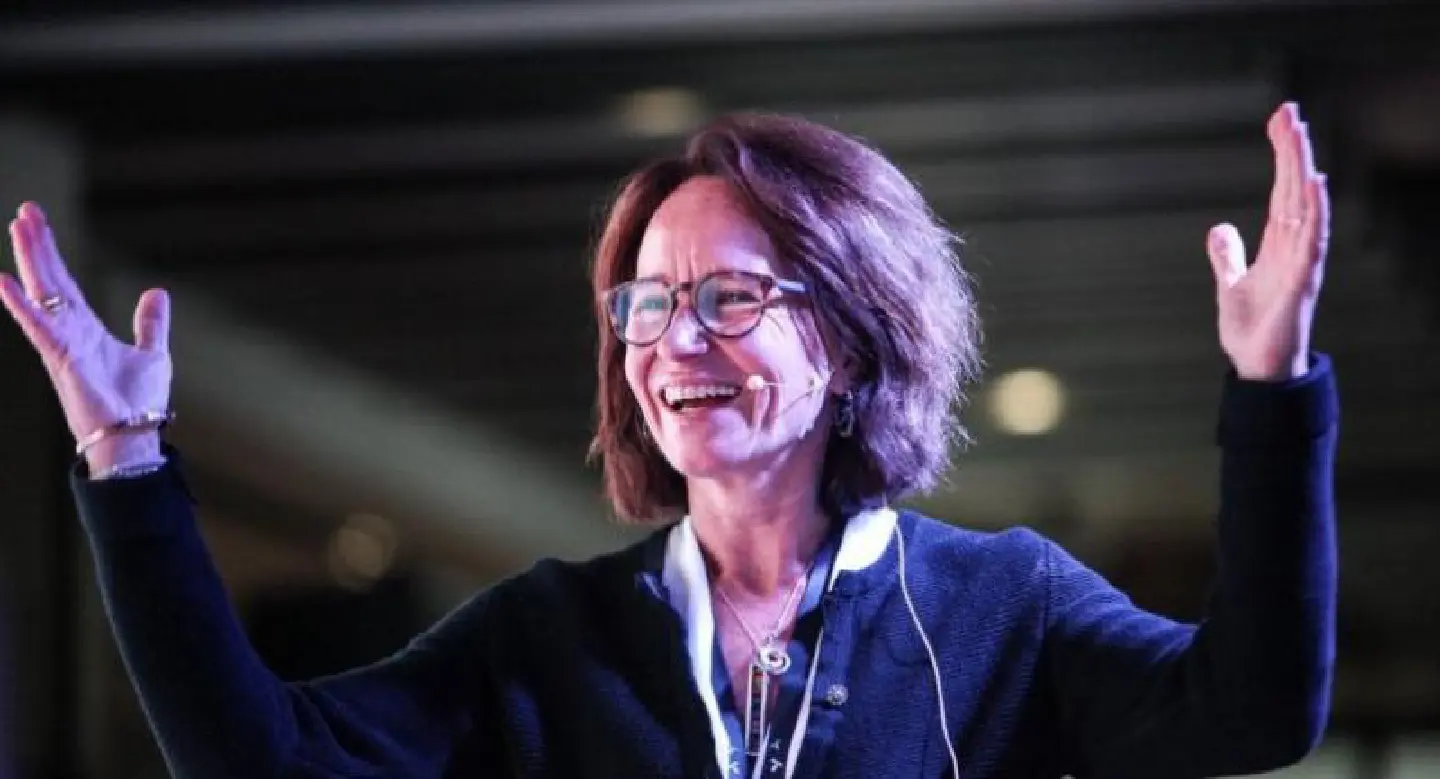 DTAC boss bets on customer focus and network expansion DTAC boss bets on customer focus and network expansion