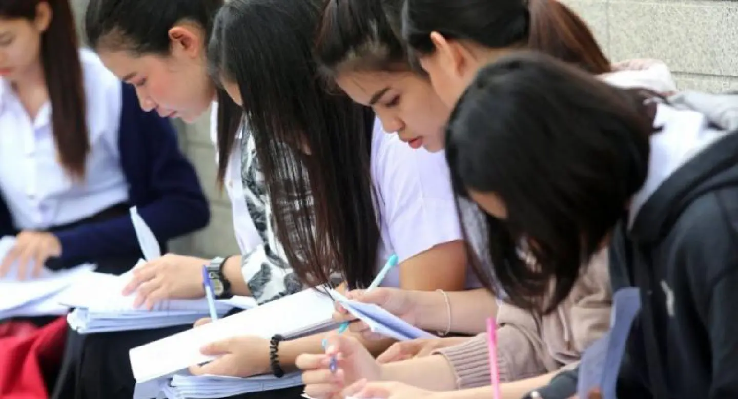 Thai universities drop in world rankings Thai universities drop in world rankings