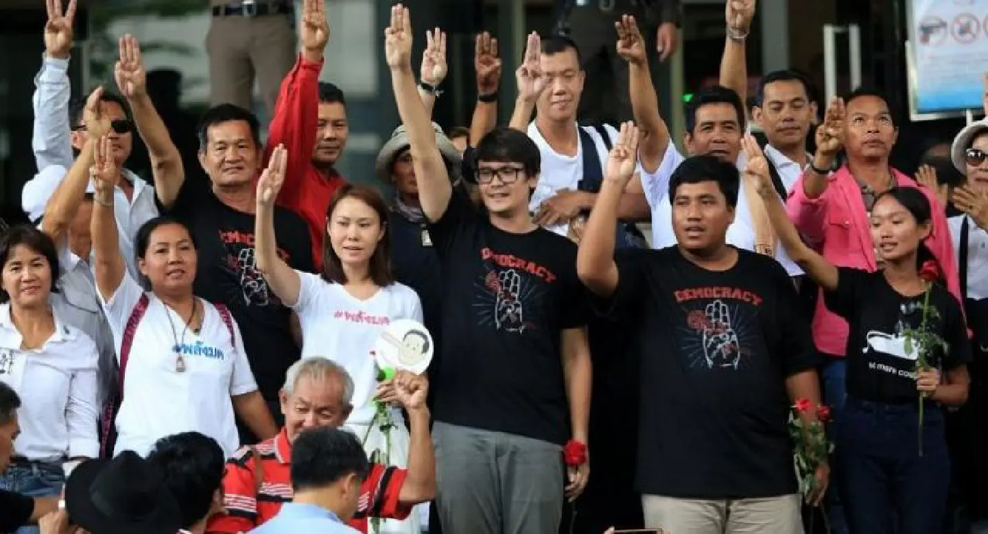 Court grants surety-free bail to six political activists Court grants surety-free bail to six political activists