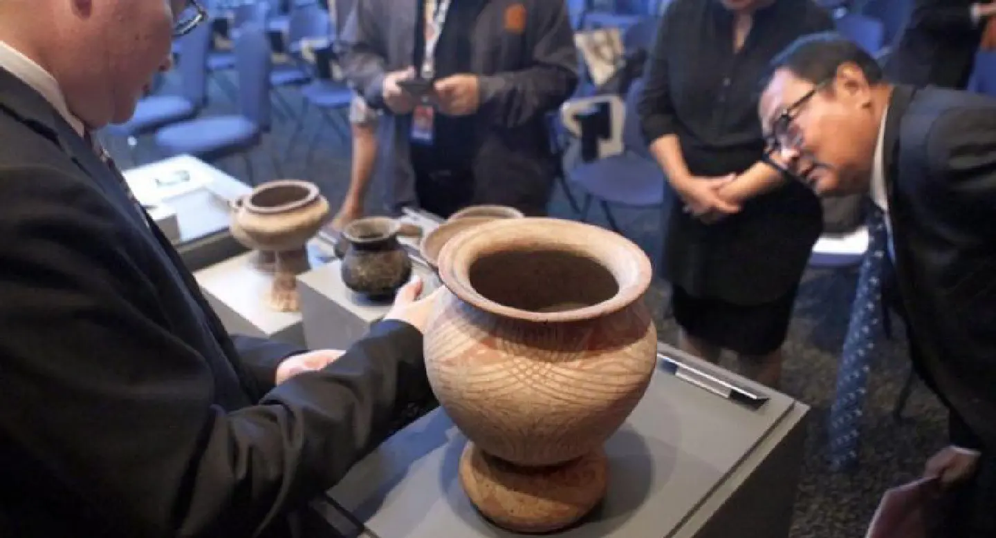 Historic pots returned from US