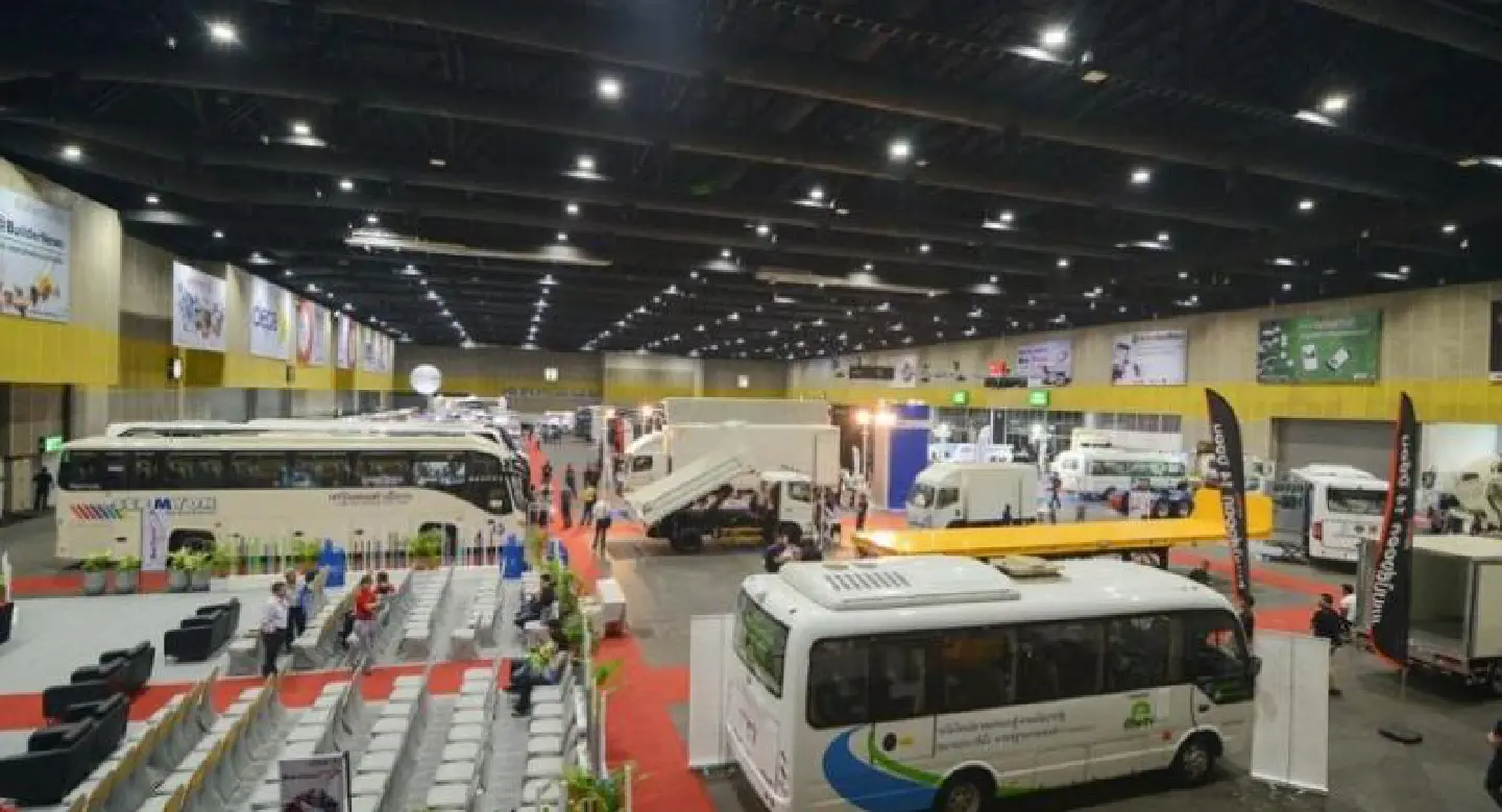 Bus & Truck Expo to be held November 1 to 3 Bus & Truck Expo to be held November 1 to 3