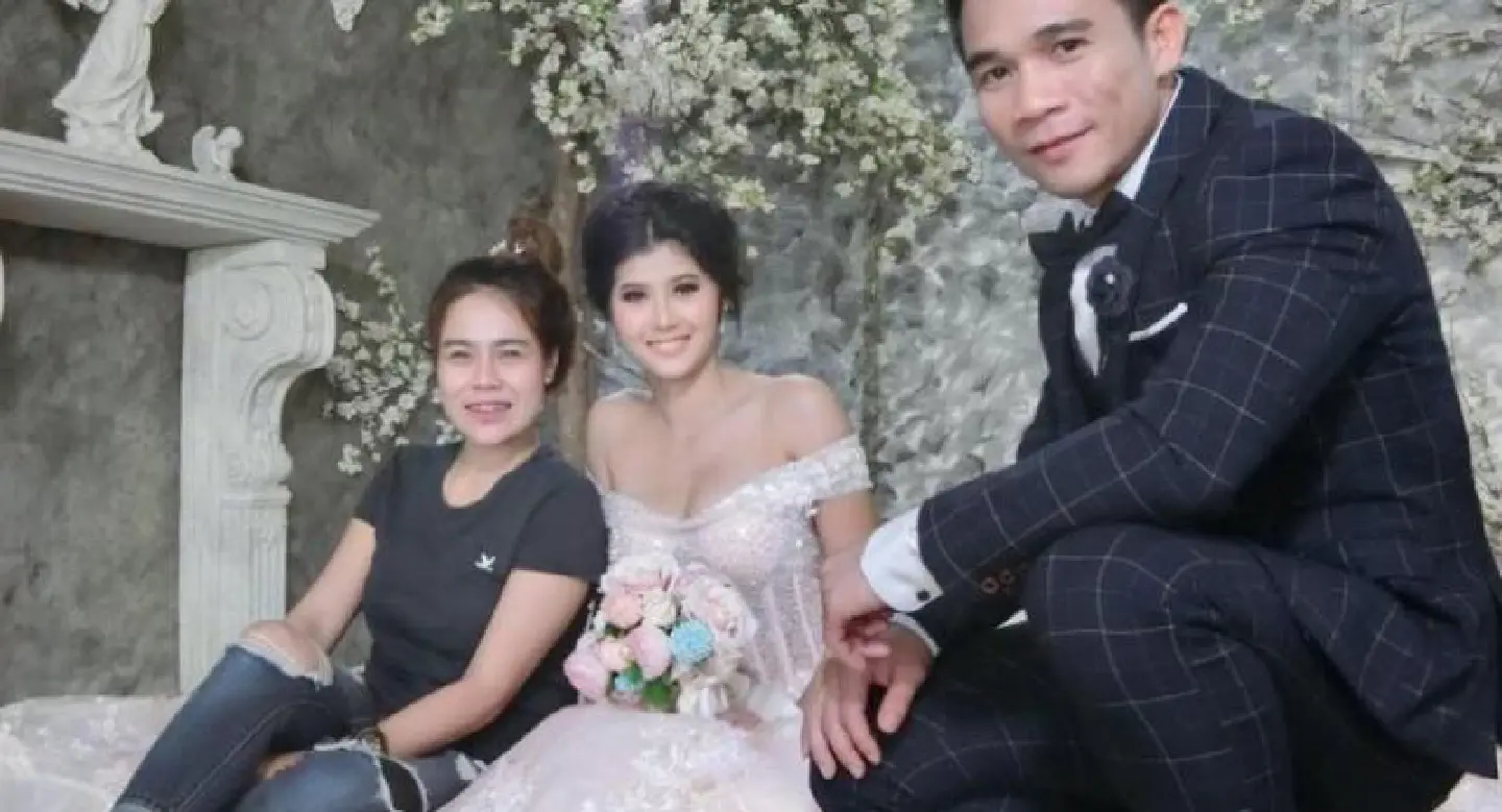 Wedding bells for world champion Srisaket Wedding bells for world champion Srisaket