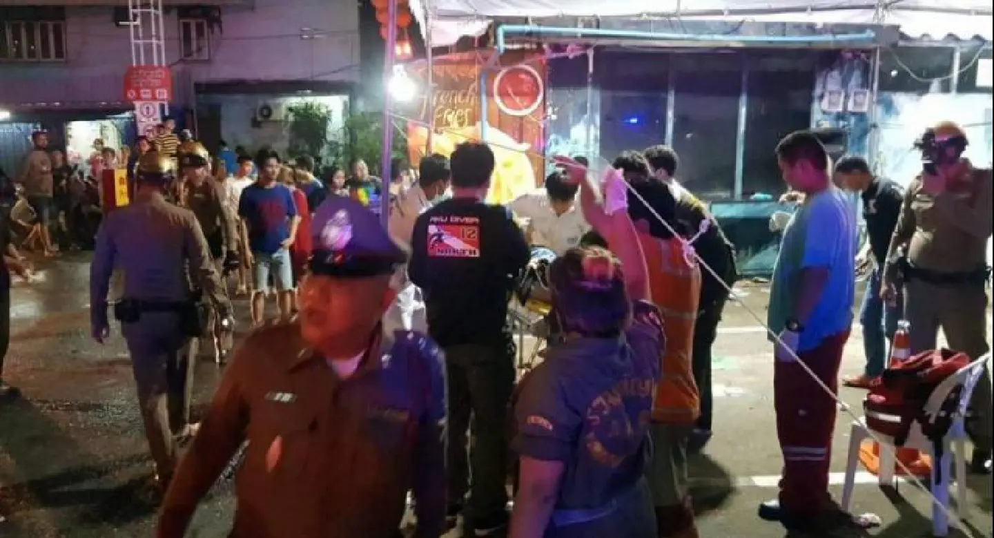 One foreign tourist fatally injured in Bangkok mall shooting One foreign tourist fatally injured in Bangkok mall shooting