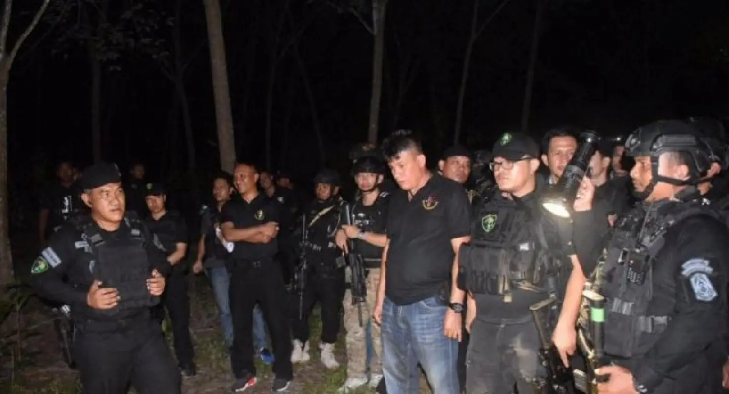 Suspected insurgent killed during Songkhla shoot-out, two others arrested Suspected insurgent killed during Songkhla shoot-out, two others arrested