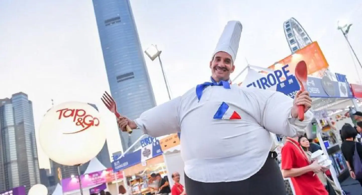 Wining and dining, Hong Kong style