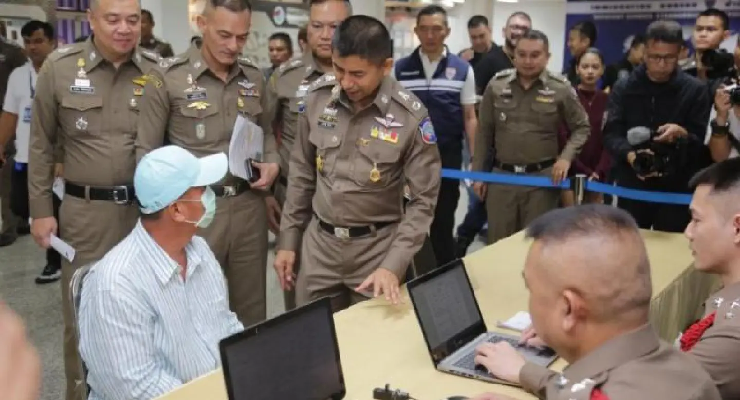 ‘Fake’ lawyer held after visa probe