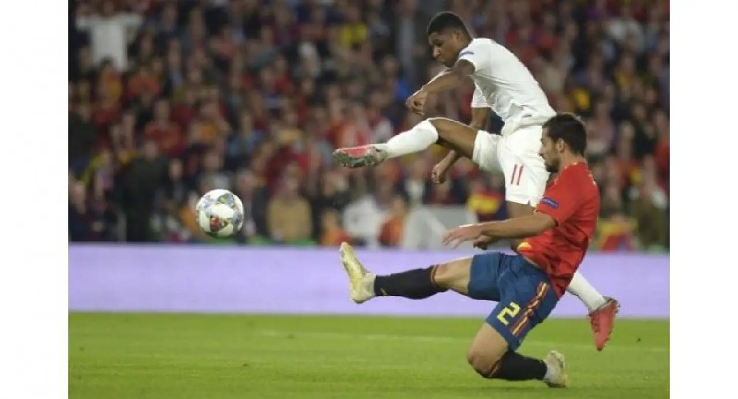 Sterling shines as England blow Spain away Sterling shines as England blow Spain away