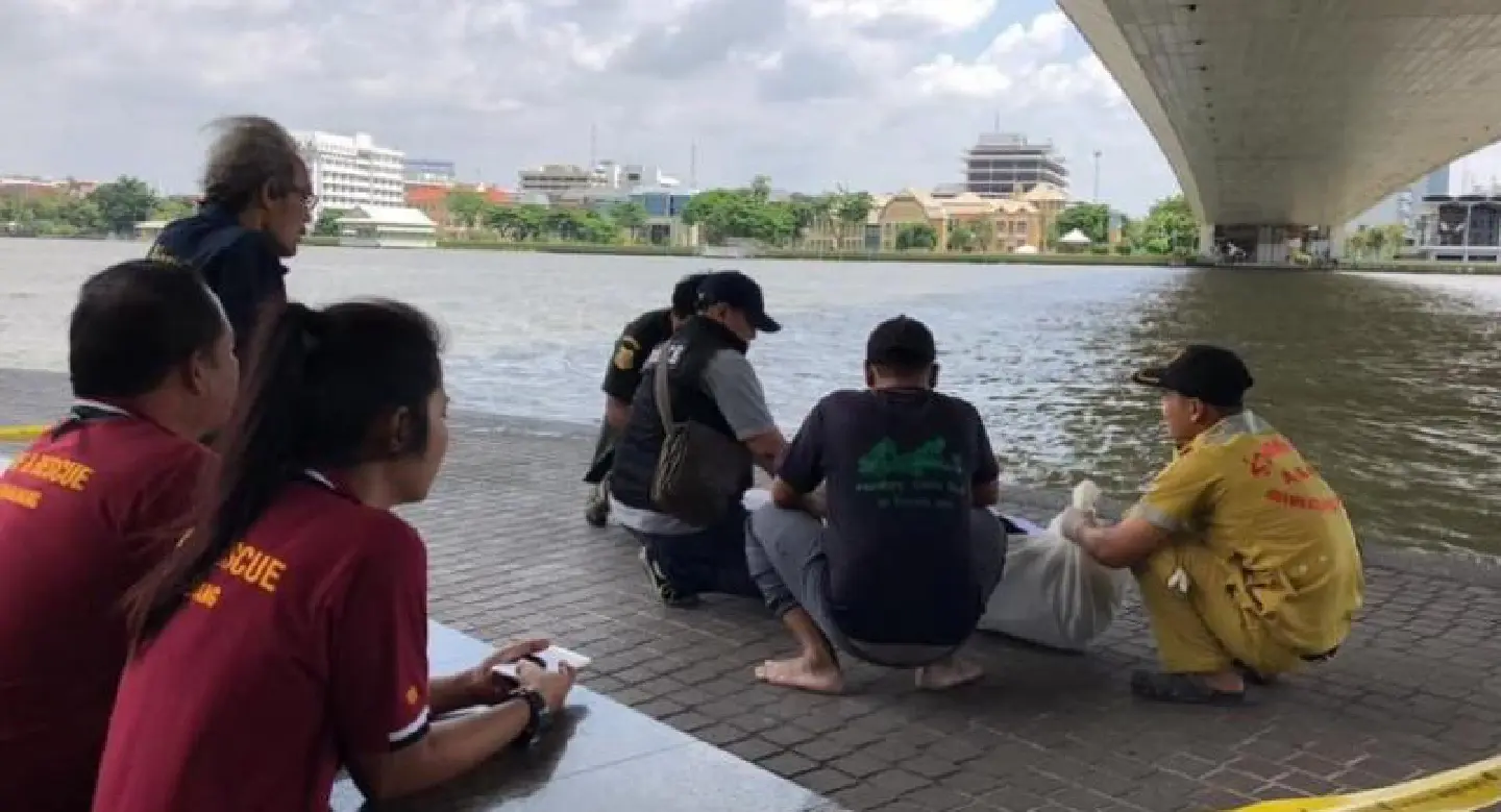 Nichapa’s body found floating on Chao Phraya near Rama VIII Bridge Nichapa’s body found floating on Chao Phraya near Rama VIII Bridge