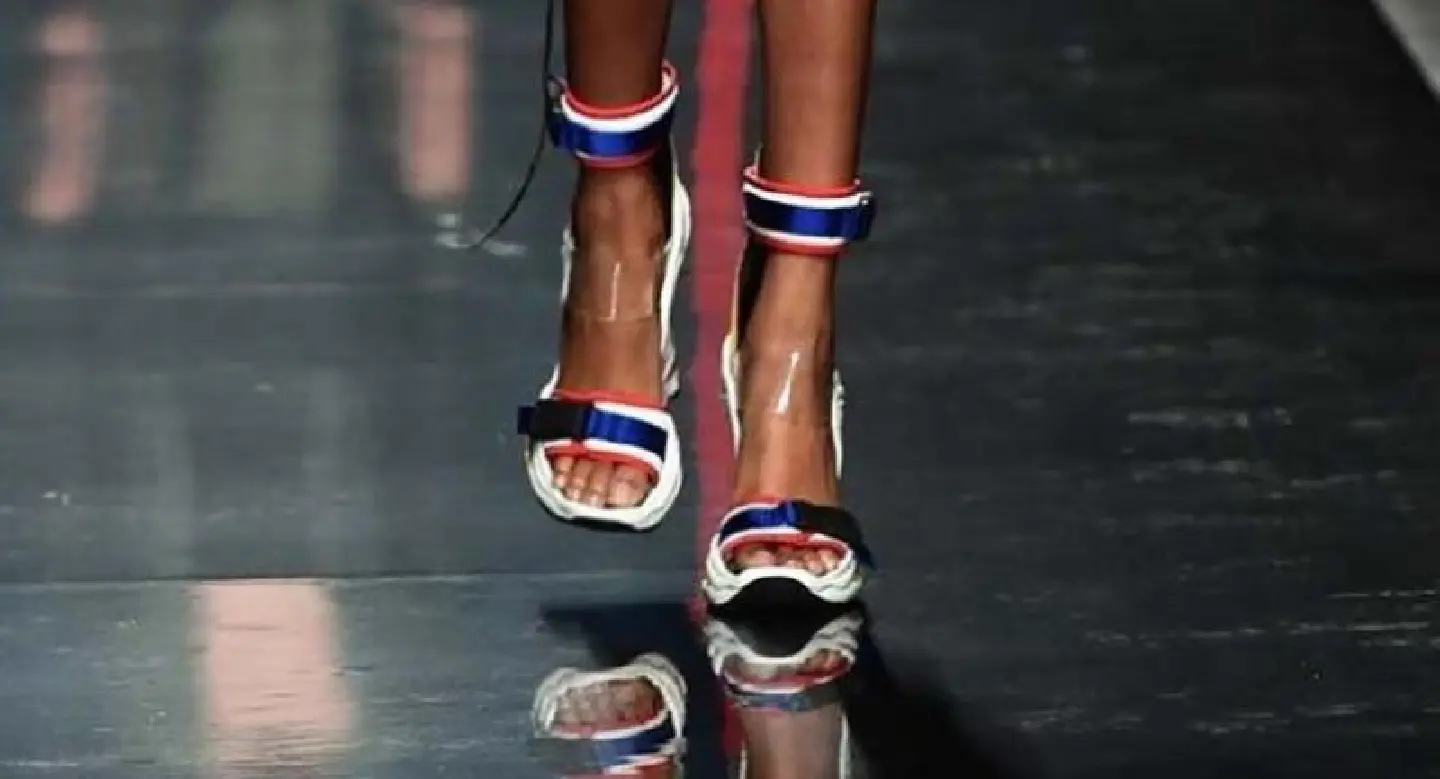Parisian footwear with Thai flag colours triggers netizen outrage