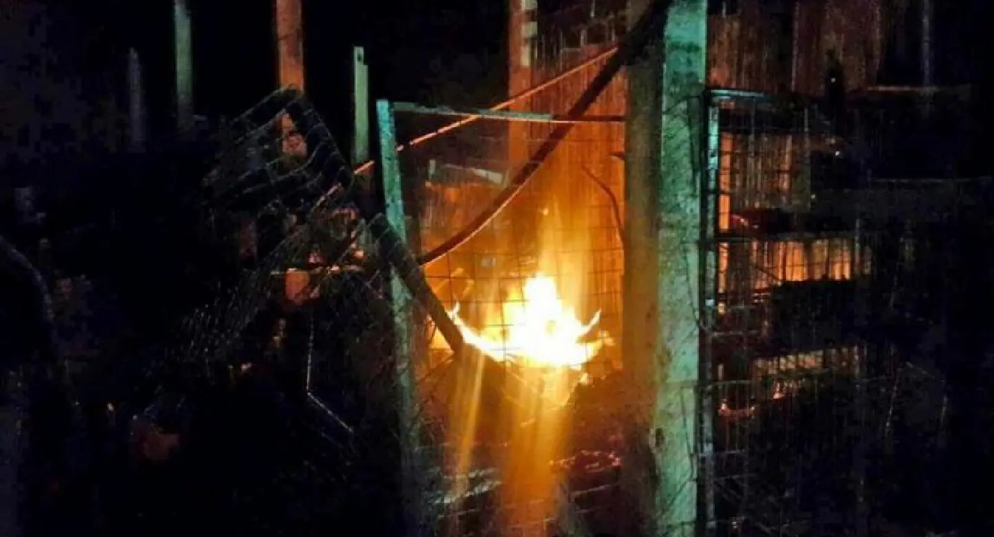Fire destroys Krabi market Fire destroys Krabi market